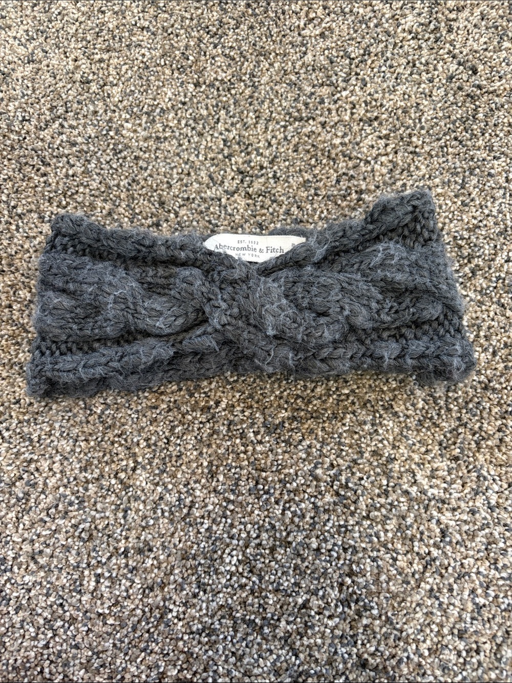 Abercrombie & Fitch Charcoal Cable Knit Headband